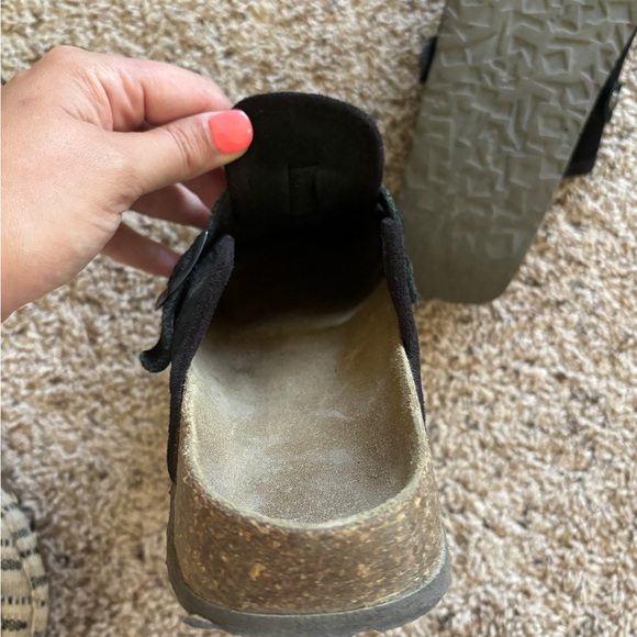 American Eagle Black Suede Clogs - Picture 6 of 7